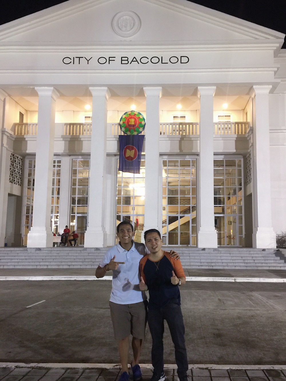 Here's my doctor/explorer friend, Archie, who toured me around the city! Follow him and his adventures in Instagram: @archieoffduty!