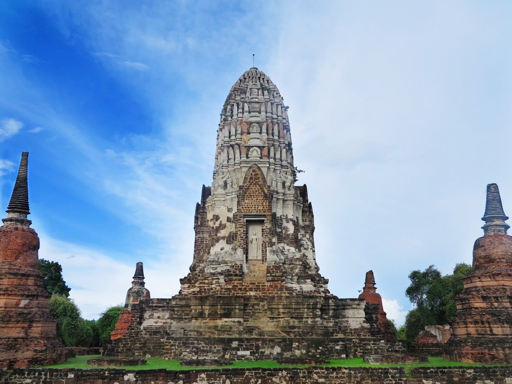 The beautiful Wat Ratchaburana!