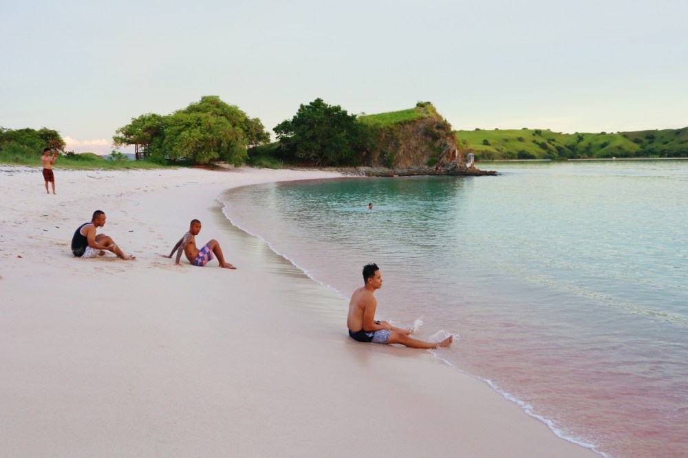 CHILLING AT THE PINK BEACH.