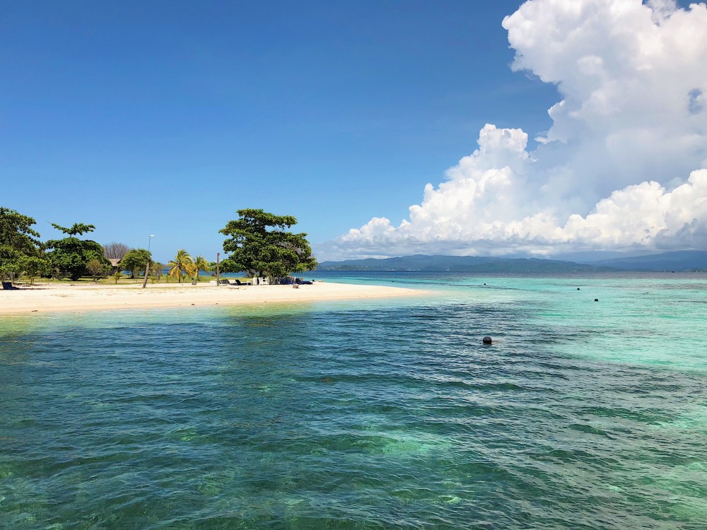 WHITE SANDS OF KANAWA!