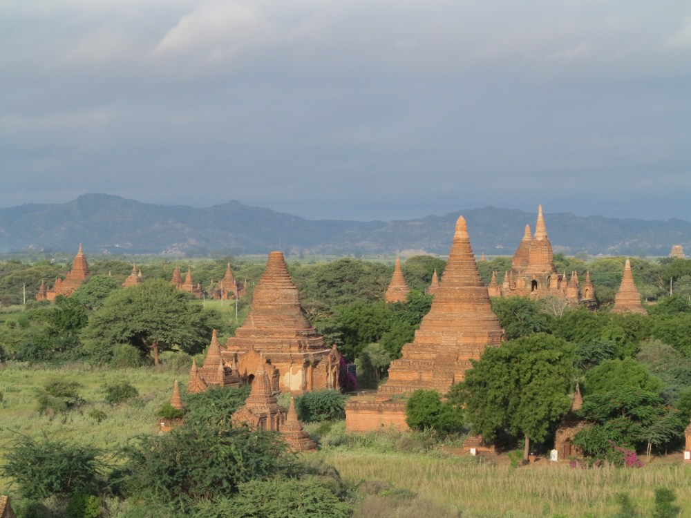BAGAN: Ancient city with a thousand temples