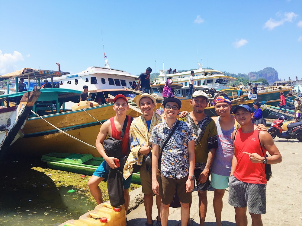 IN THE OLD CHINESE PIER.