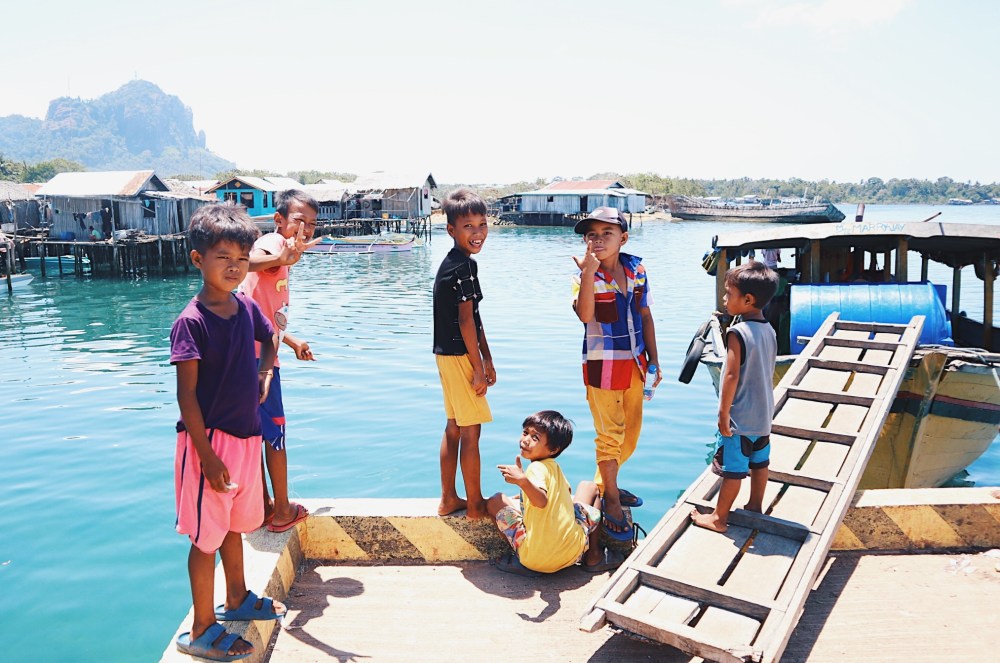 BAJAU CHILDREN
