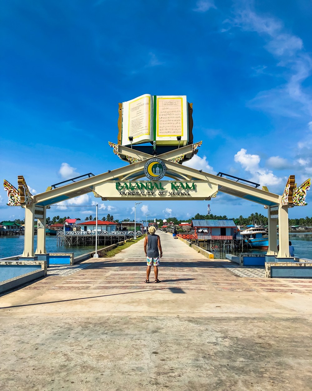 WELCOME ARCH OF SIMUNUL.
